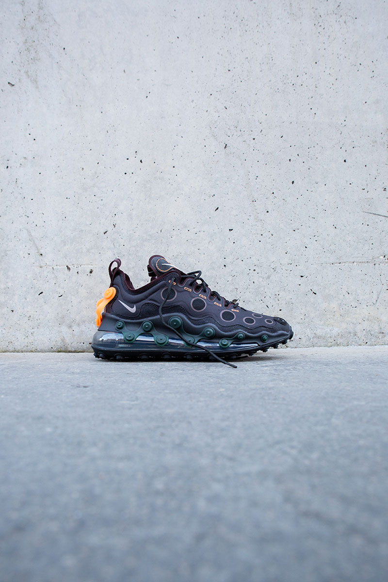 air max 720 ispa black reflective